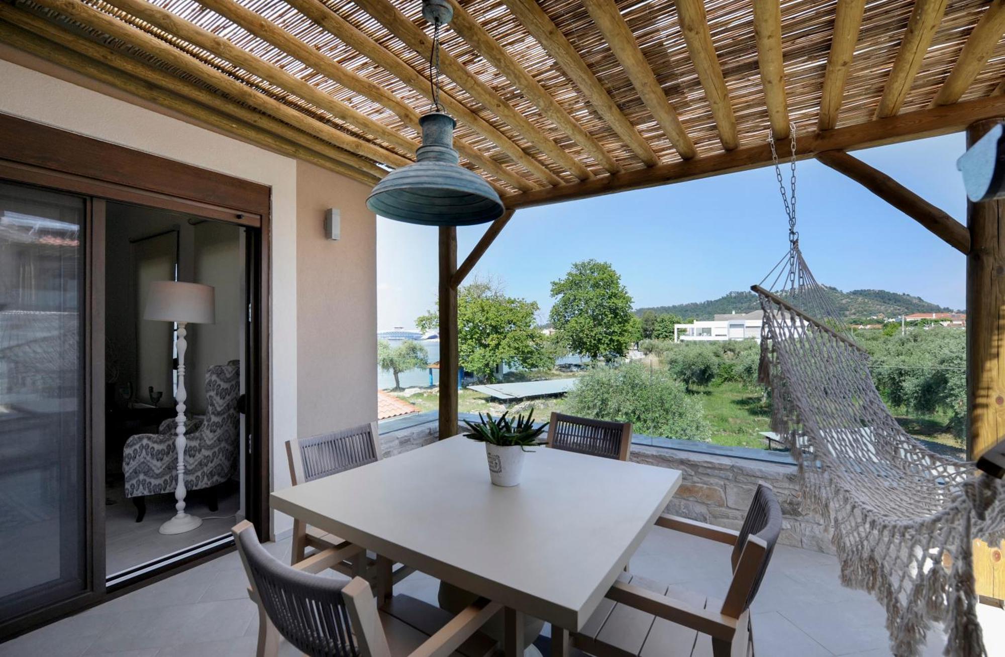 By The Sea Luxury Suites Limenas  Exterior photo